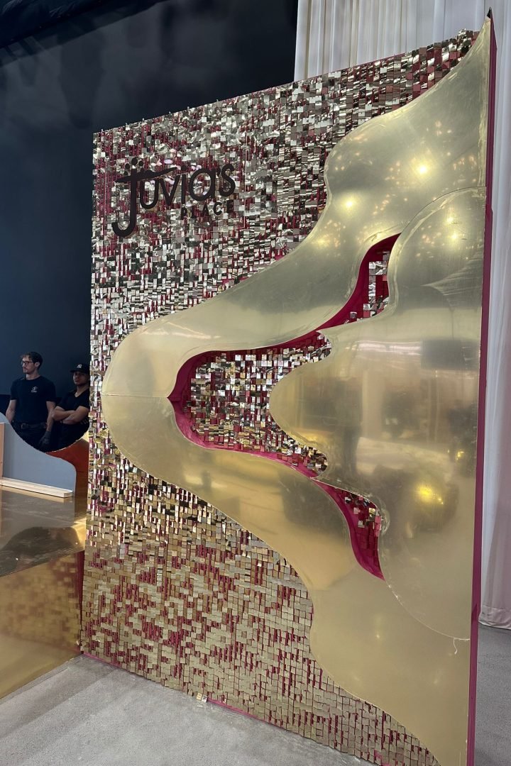 929a662e-4e86-409d-90d4-f378494bc43f