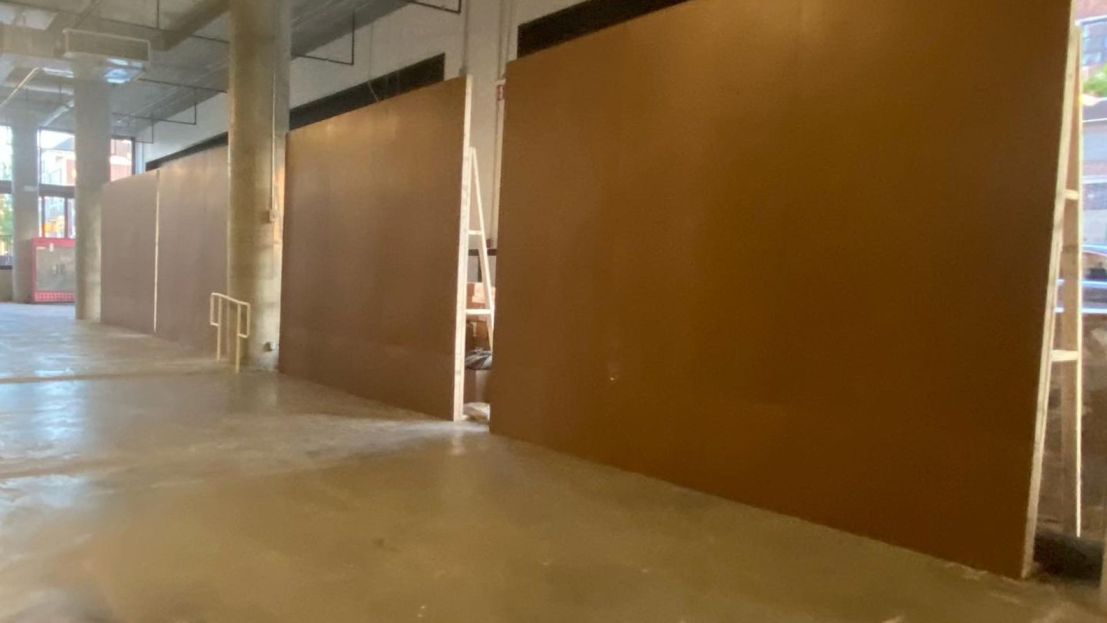 EF14A33F-4B91-40C3-8D84-ADE5A14C7317